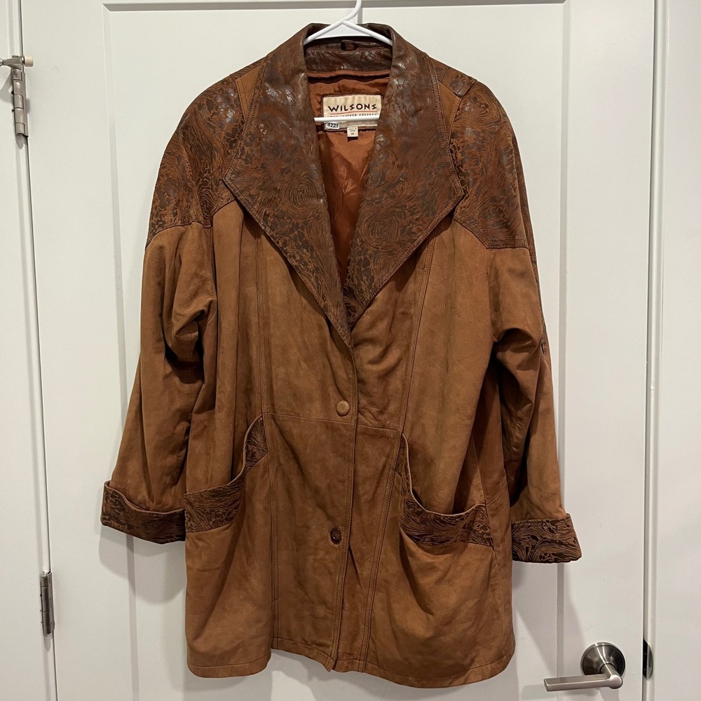 Wilsons The Leather Experts Vintage Tan Suede Embossed Leather Jacket Medium